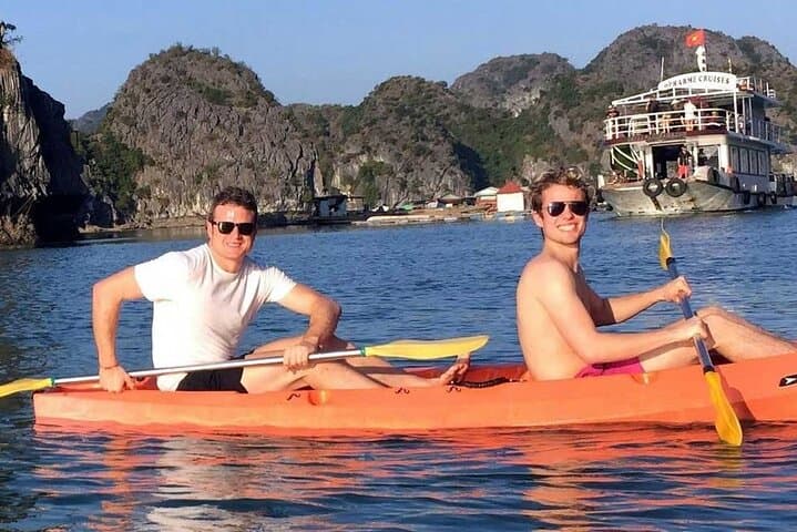 Jade Sails Luxury Day Cruise: Halong & Lan Ha Bay One-Day Yacht Experience photo 4