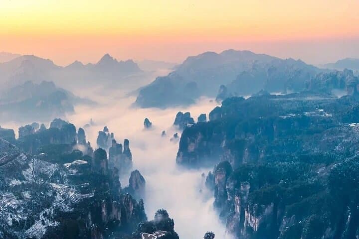 Explore Zhangjiajie’s Avatar Mountains: Private 1-Day Park Tour with Guide and Car photo 4