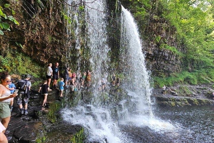 Guided Brecon Beacons 4-Waterfalls Day Hike from Cardiff photo 4
