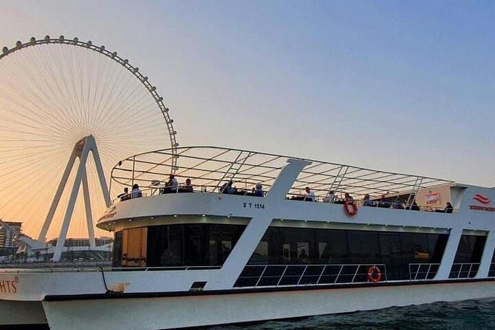 Dubai Marina Sunset Cruise: Premium Yacht Dining & Skyline Views photo 4