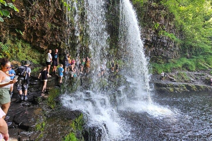 Brecon Beacons 4 Waterfalls: Private Guided Day Hike from Cardiff photo 4