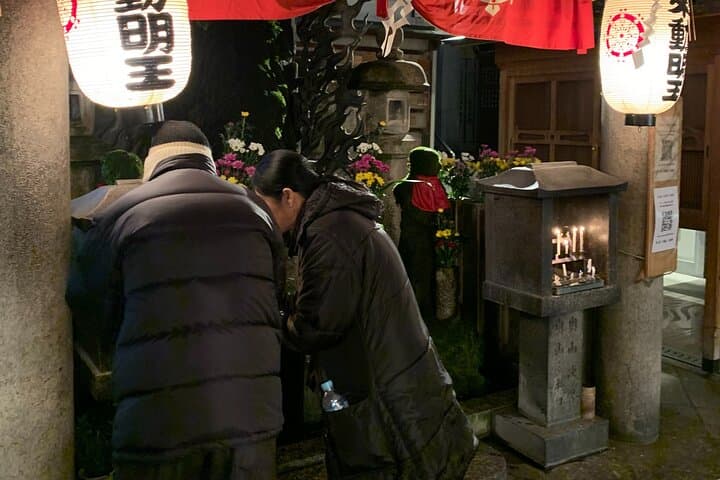 Osaka Night Walk: Hidden Alleys and Local Streets Tour photo 6