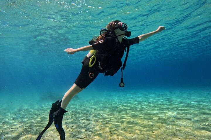 Hurghada Beginner Scuba Day Trip: Full-Day Red Sea Diving with Lunch