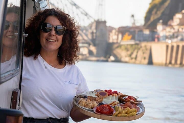 Private Douro Sunset Cruise: 6 Bridges, Port Wine & Porto Views photo 6