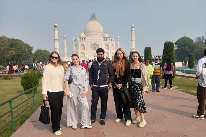 Private 4-Day Golden Triangle Tour: Delhi, Agra & Jaipur by Car photo 4