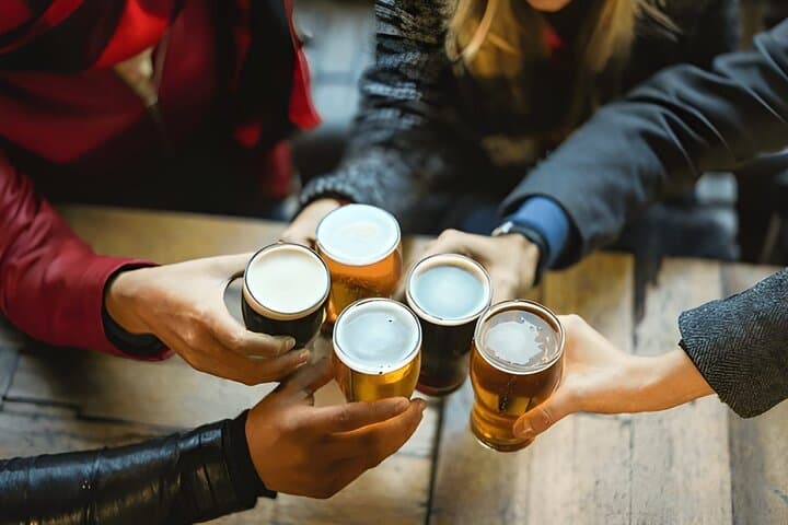 Fairbanks Distillery and Craft Beer Pub Crawl: 3-Hour Tasting Route of Local Spirits photo 4