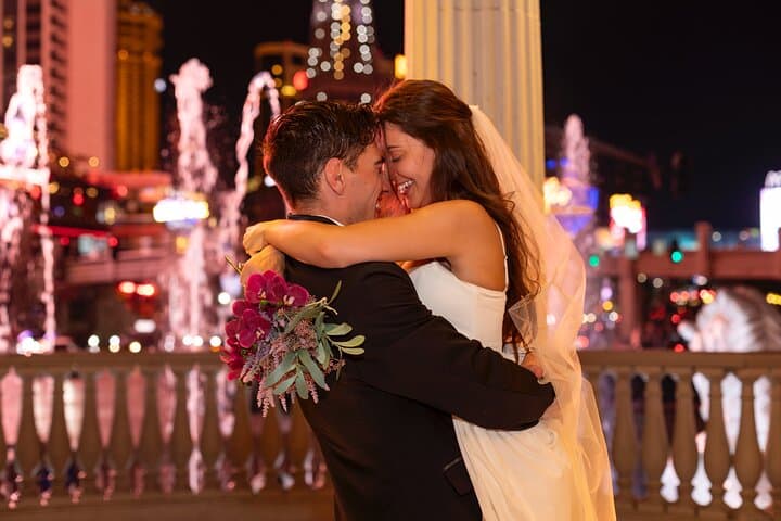 Las Vegas Photo Shoot: Best Locations, Timing & Tips for Iconic Images photo 2