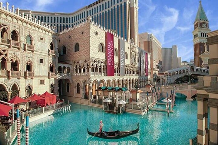 Haunted Las Vegas Strip: Caesars Palace Paranormal Walking Tour photo 5
