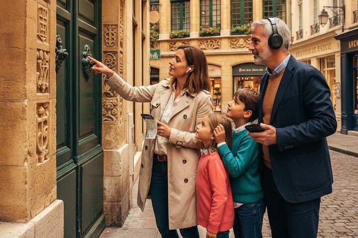 Lyon Self-Guided Audio Tour: Walk Old Lyon, Traboules & Basilica at Your Own Pace