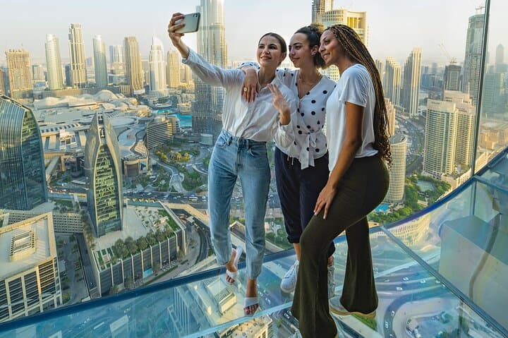 Dubai Skyline Private Tour: Palm View, Address Sky View & Burj Khalifa SKY