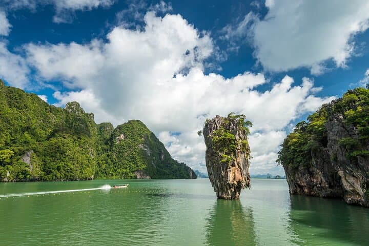 Phang Nga Speedboat to James Bond Island: Koh Panyee, Sea Caves & Canoes from Krabi