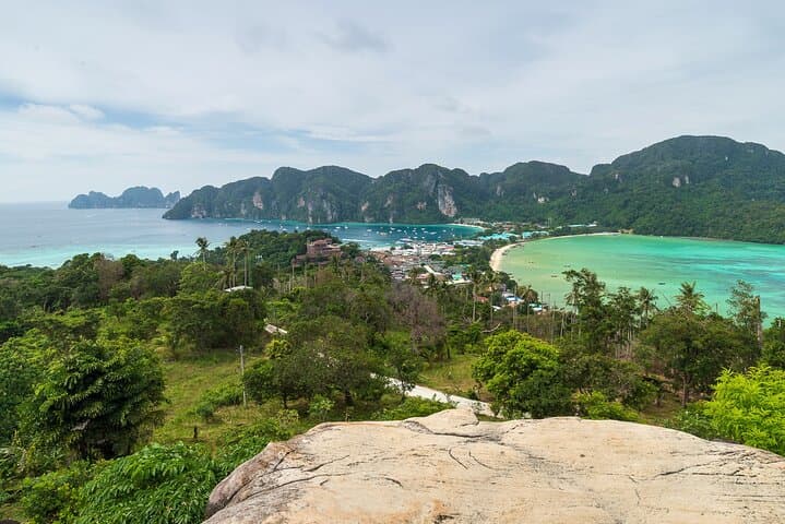 Early Bird Phi Phi Speedboat: Maya Bay, Pileh Lagoon & Viewpoint from Krabi