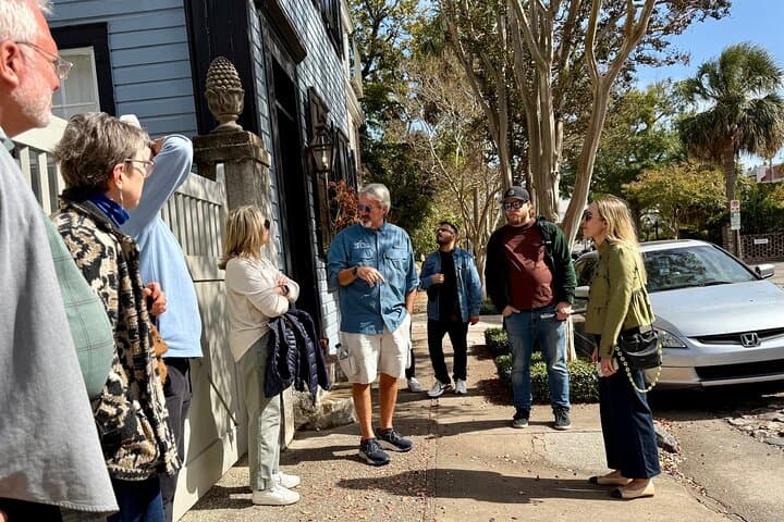 Charleston History Walking Tour: Waterfront to The Battery photo 5