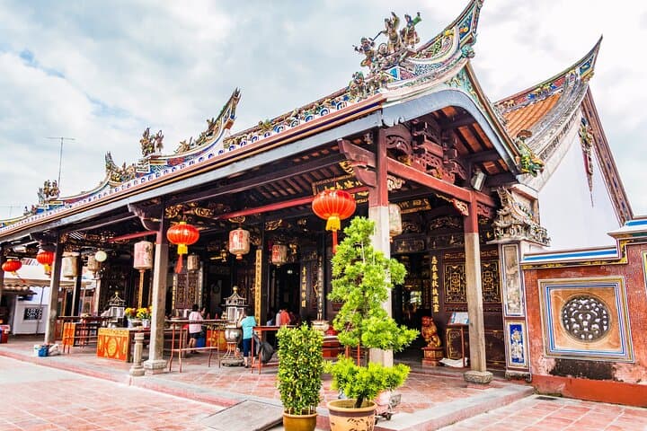 Genting Highlands Day Escape: SkyWay Cable Car, Chin Swee Temple & SkyAvenue photo 6