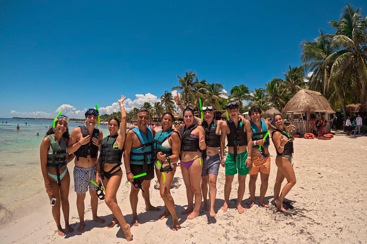Private Snorkeling with Sea Turtles in Akumal — Photos Included photo 2
