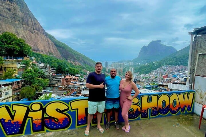 Inside Rocinha: Cultural Walking Tour with a Local Guide photo 6
