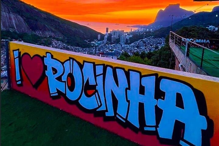 Inside Rocinha: Cultural Walking Tour with a Local Guide photo 4