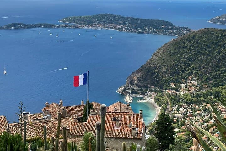 Sea, Palaces & Perched Villages: Riviera Trilogy Private Day Tour photo 4