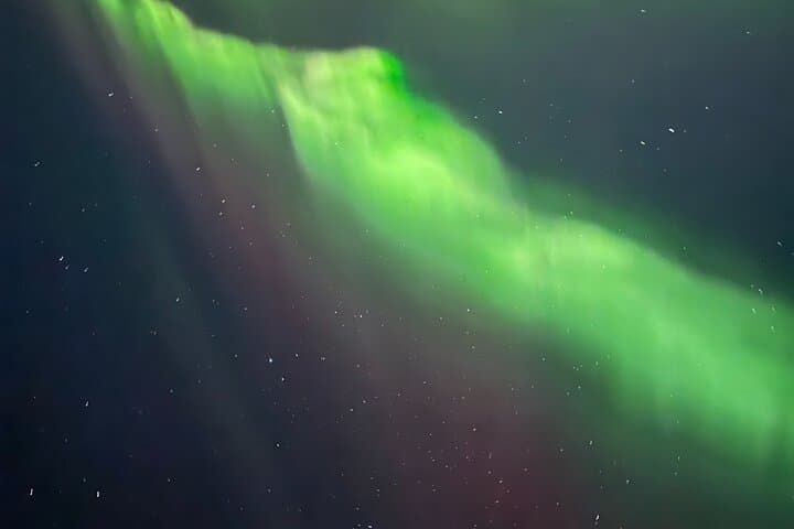Private Yellowknife Aurora Tour: Small-Group SUV Northern Lights Chase photo 4