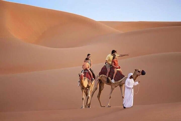Red Dunes Abu Dhabi Desert Safari: 4x4 Dune Bashing & Bedouin Dinner photo 2