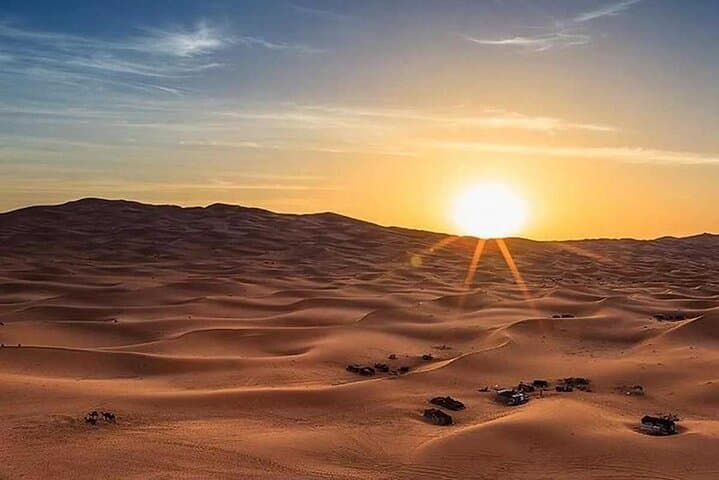 Red Dunes Abu Dhabi Desert Safari: 4x4 Dune Bashing & Bedouin Dinner photo 5