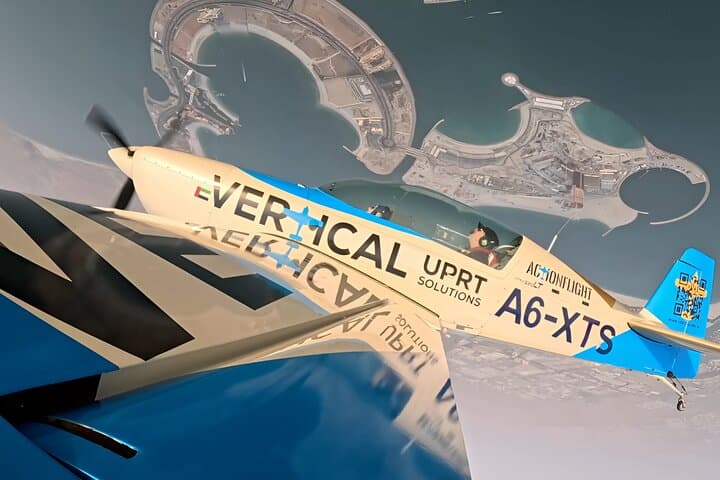 G-Force Extra 330 Aerobatic Flight Experience from Dubai photo 4