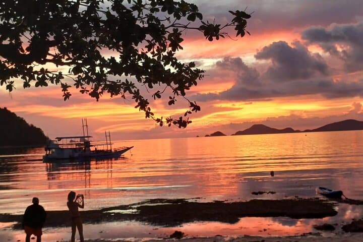 Off-Grid Coron to El Nido 3-Day Island Expedition: Linapacan Sandbars & Snorkel photo 3