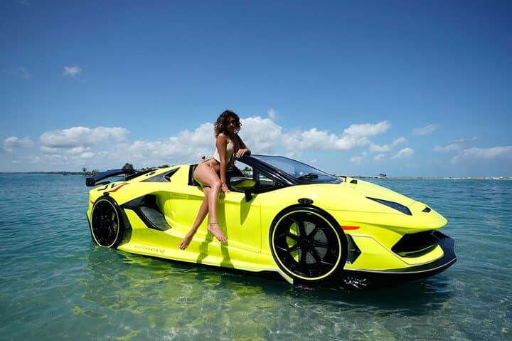 Drive a Jet Car in Dubai: Self‑Drive Supercar on the Water with Skyline Views photo 3