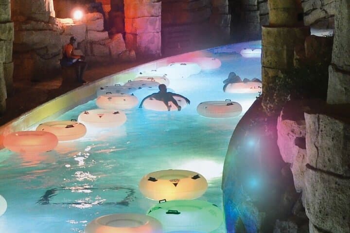 Full-Day Yas Waterworld Abu Dhabi Guide: Rides, Tips & What to Expect photo 2