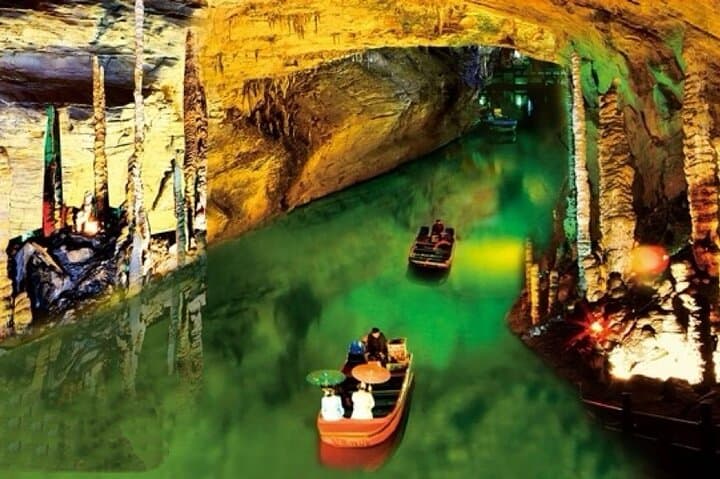 Zhangjiajie Yellow Dragon Cave Tickets — Explore Huanglong's Underground River & Stalactites photo 3