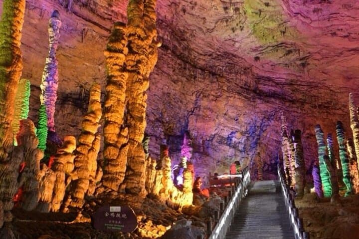 Zhangjiajie Yellow Dragon Cave Tickets — Explore Huanglong's Underground River & Stalactites photo 4
