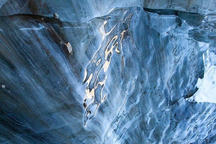 Shymbulak to Bogdanovich Glacier: High-Altitude Hike from Medeu photo 2