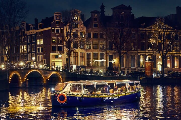 Amsterdam Canal Booze Cruise: Unlimited Drinks on an Electric Boat photo 4