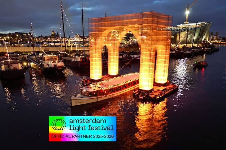 Amsterdam Light Festival Canal Cruise: Heated Boat, Hot Drinks & Stroopwafel photo 1