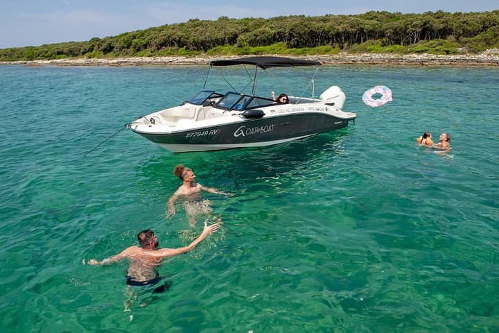 Rovinj Islands Luxury Speedboat: Private Tour to South Coves and Snorkel Spots photo 1