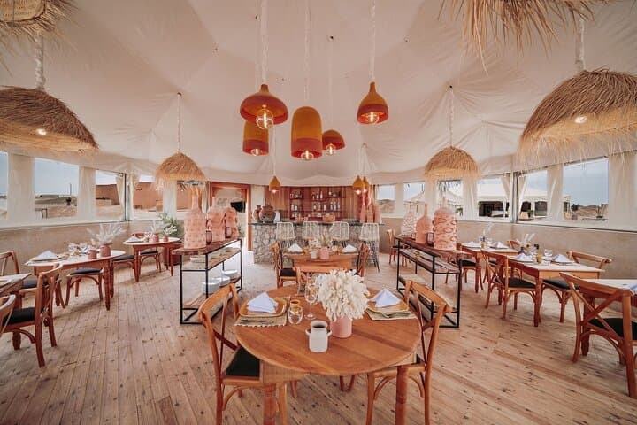 Agafay Desert Luxury Lunch Experience from Marrakech: Scenic Drive & Moroccan Cuisine
