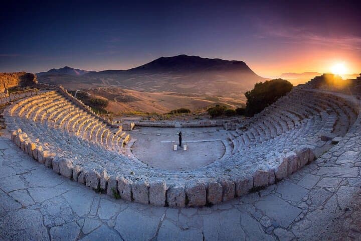 Segesta and Selinunte Day Tour from Palermo with Winery Tasting photo 4