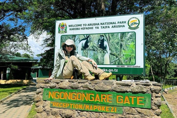 Arusha National Park Walking Safari & Game Drive — Momella Lakes to Ngurdoto Crater photo 4