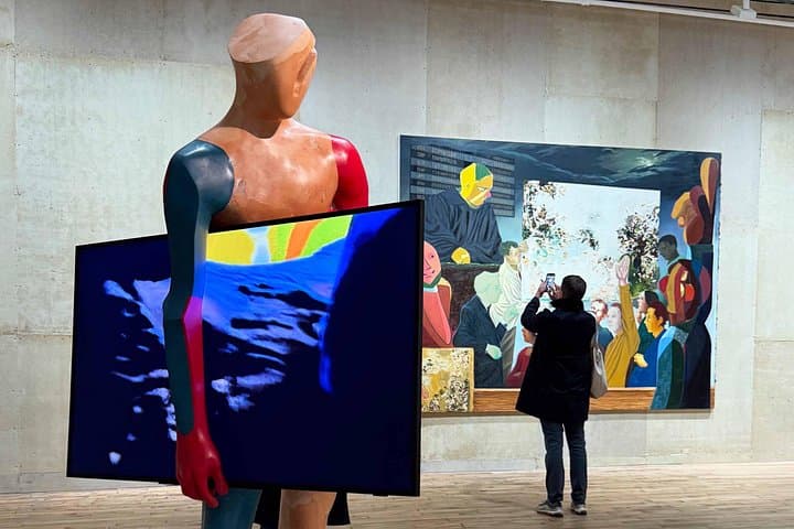 Tribeca Contemporary Art Tour with NYC Art Critic — Two-Hour Gallery Walk in Tribeca photo 2