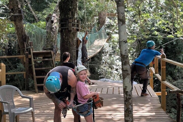 Private Belize Zipline and Baboon Sanctuary Adventure