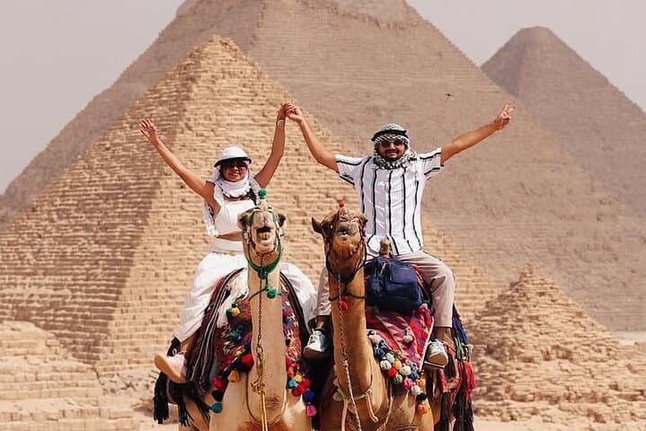 VIP Giza Pyramids & Private Felucca: Luxury Cairo Day Trip photo 2
