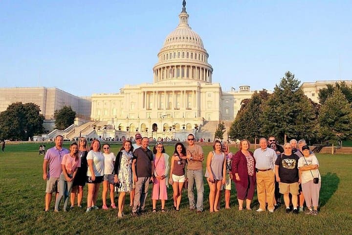 Washington DC Combo Tour: Potomac Boat Cruise and Guided City Bus Experience photo 3