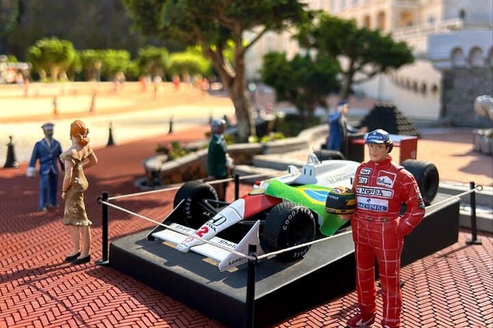 Mini Mundo Gramado: Explore the 1-24 Scale Outdoor Miniature Park photo 5