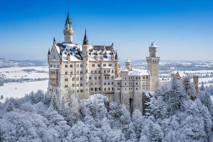 Private Munich Day Tour to Neuschwanstein and Linderhof: Castle Day Trip photo 1