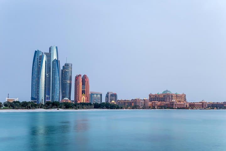 Abu Dhabi Layover: 6-Hour Tour to Sheikh Zayed, Louvre & Yas Island photo 1