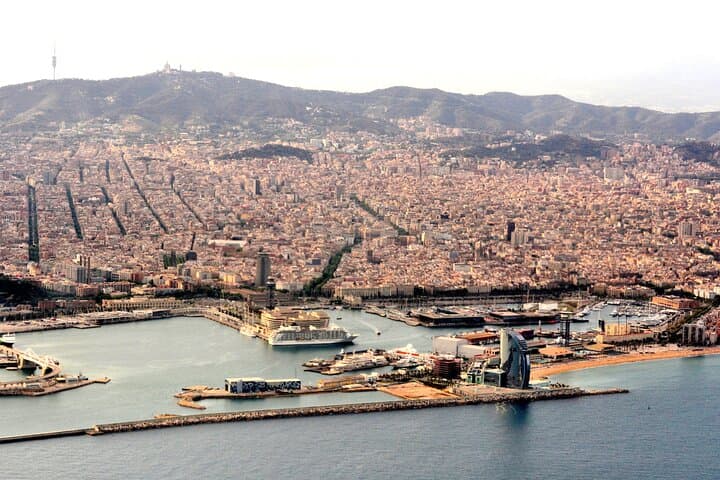 Private Barcelona Airport Transfer — Fast, Comfortable Ride to Your Hotel photo 5