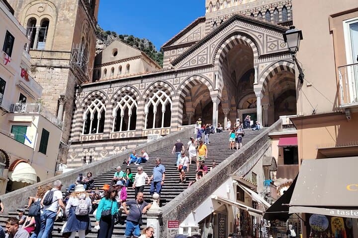 Pompeii & Amalfi Coast: Private 2-Day Tour from Rome (Sorrento, Positano, Ravello) photo 3