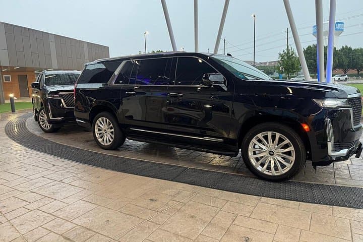 Private Airport Transfers Dallas: Door-to-Door DFW & DAL Rides with Express Limo photo 4