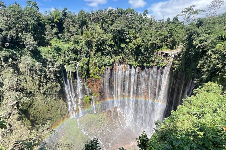 Private Day Trip to Tumpak Sewu Waterfall & Malang Highlights with Scenic Dining