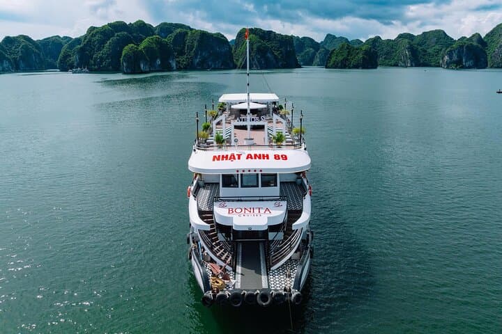 Lan Ha Bay Luxury: 2-Day Bonita Cruise & Cat Ba Island Experience